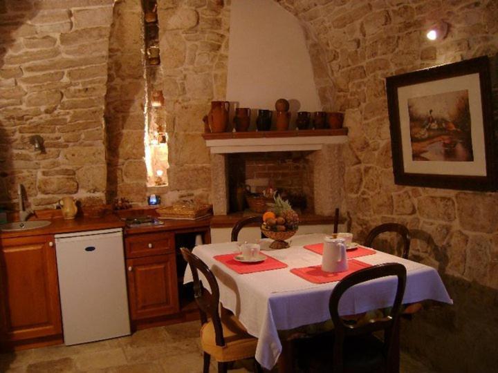 Corte Sagarriga Visconti Giovinazzo Bagian luar foto