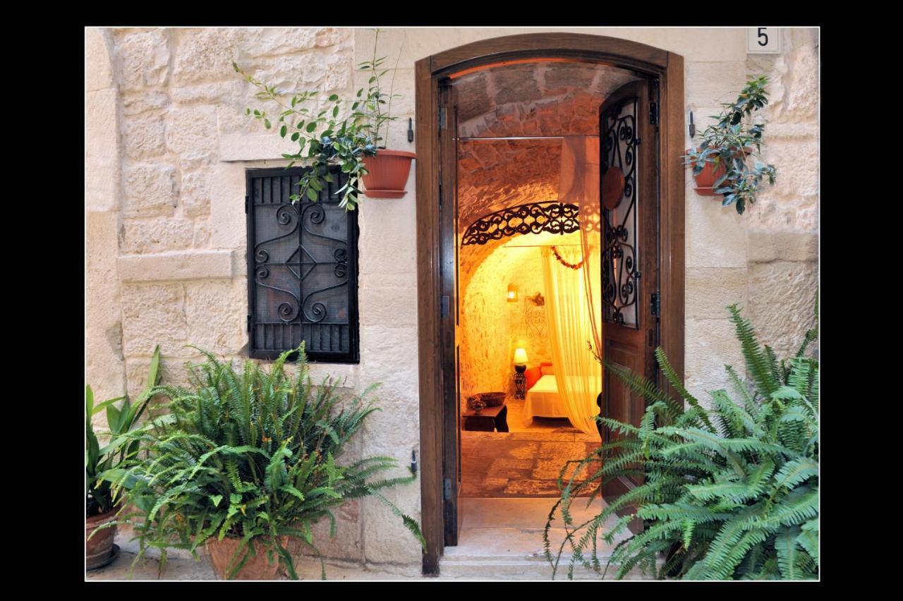Corte Sagarriga Visconti Giovinazzo Bagian luar foto