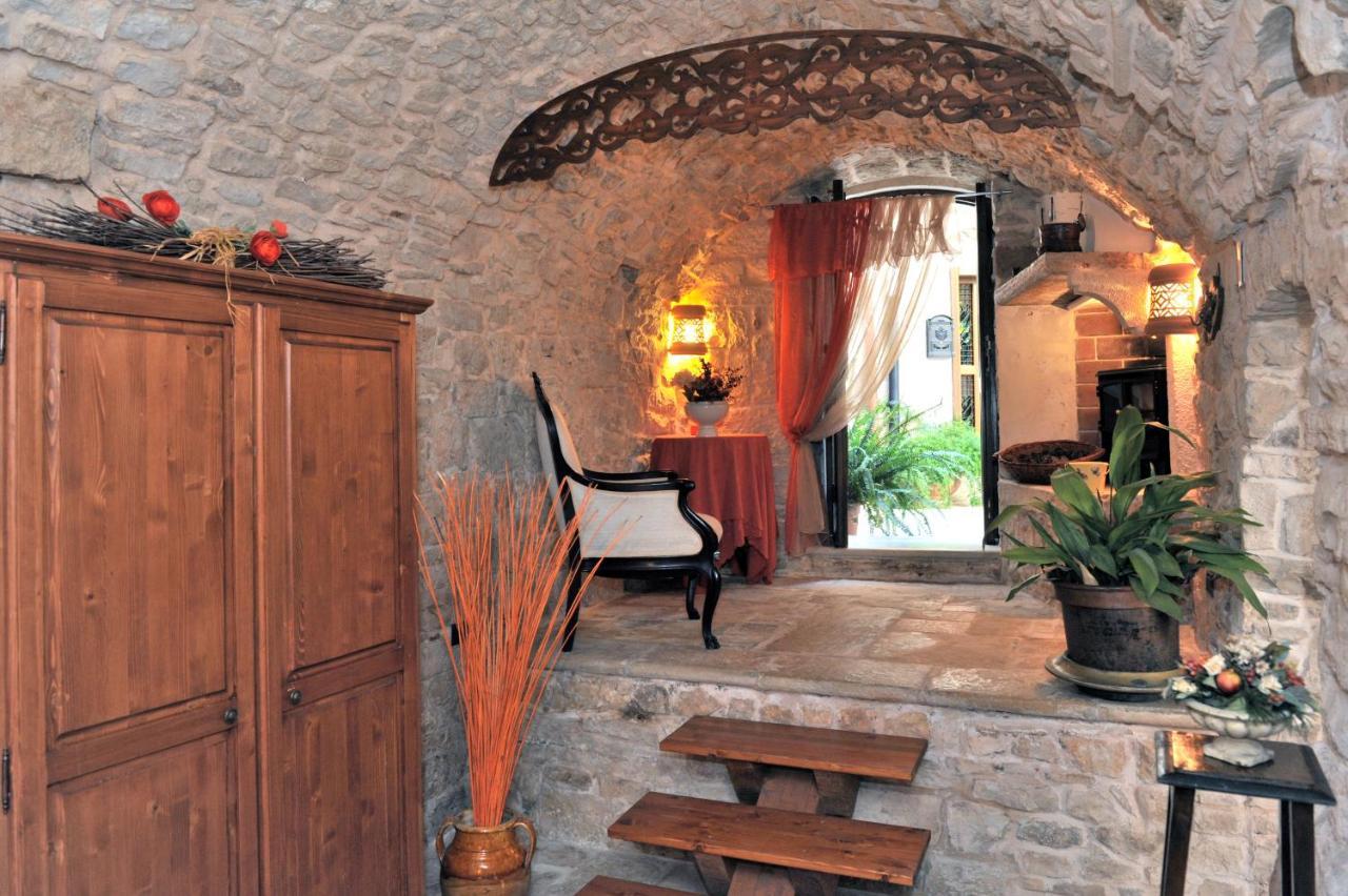 Corte Sagarriga Visconti Giovinazzo Bagian luar foto